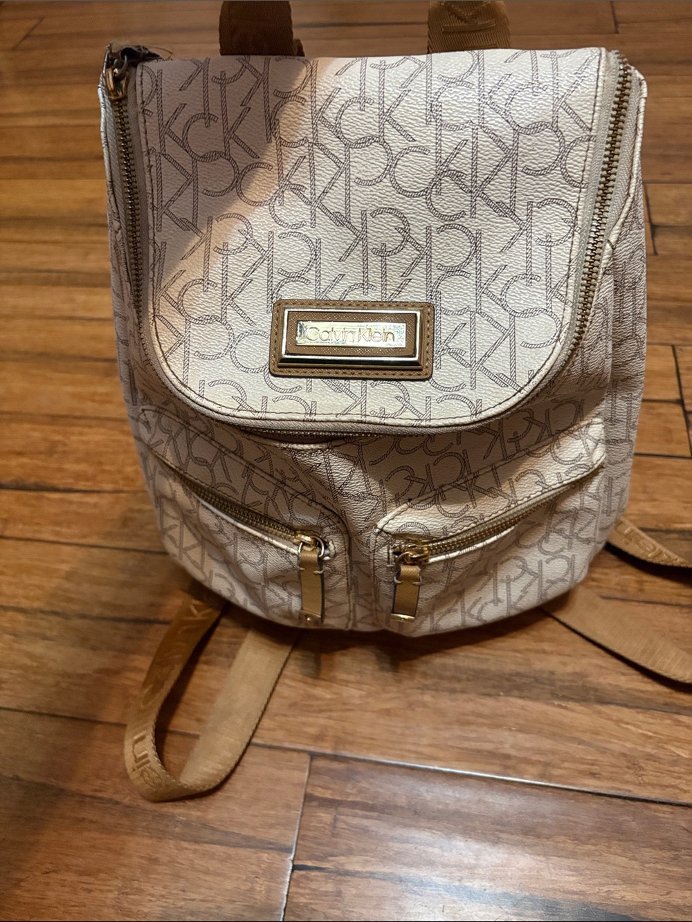 Calvin Klein Hudson Cargo Signature Backpack - Picture 3 of 12